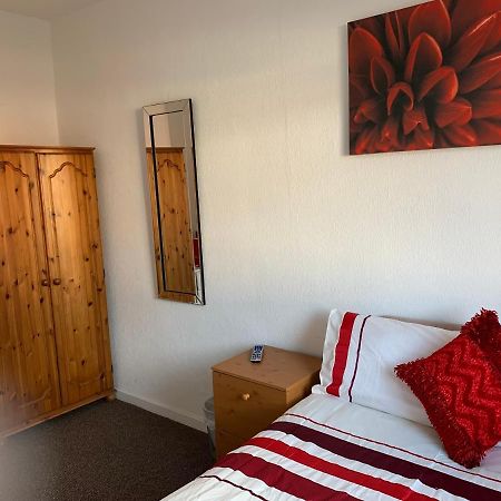 Starlight Self Service Accommodation Лей Экстерьер фото